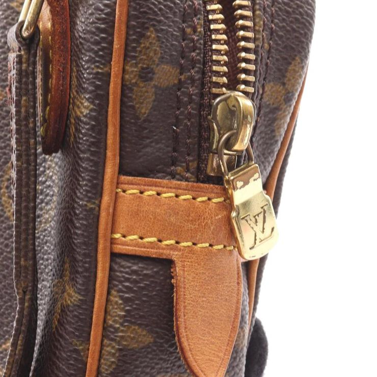 Louis Vuitton Pochette Marly Bandouliere