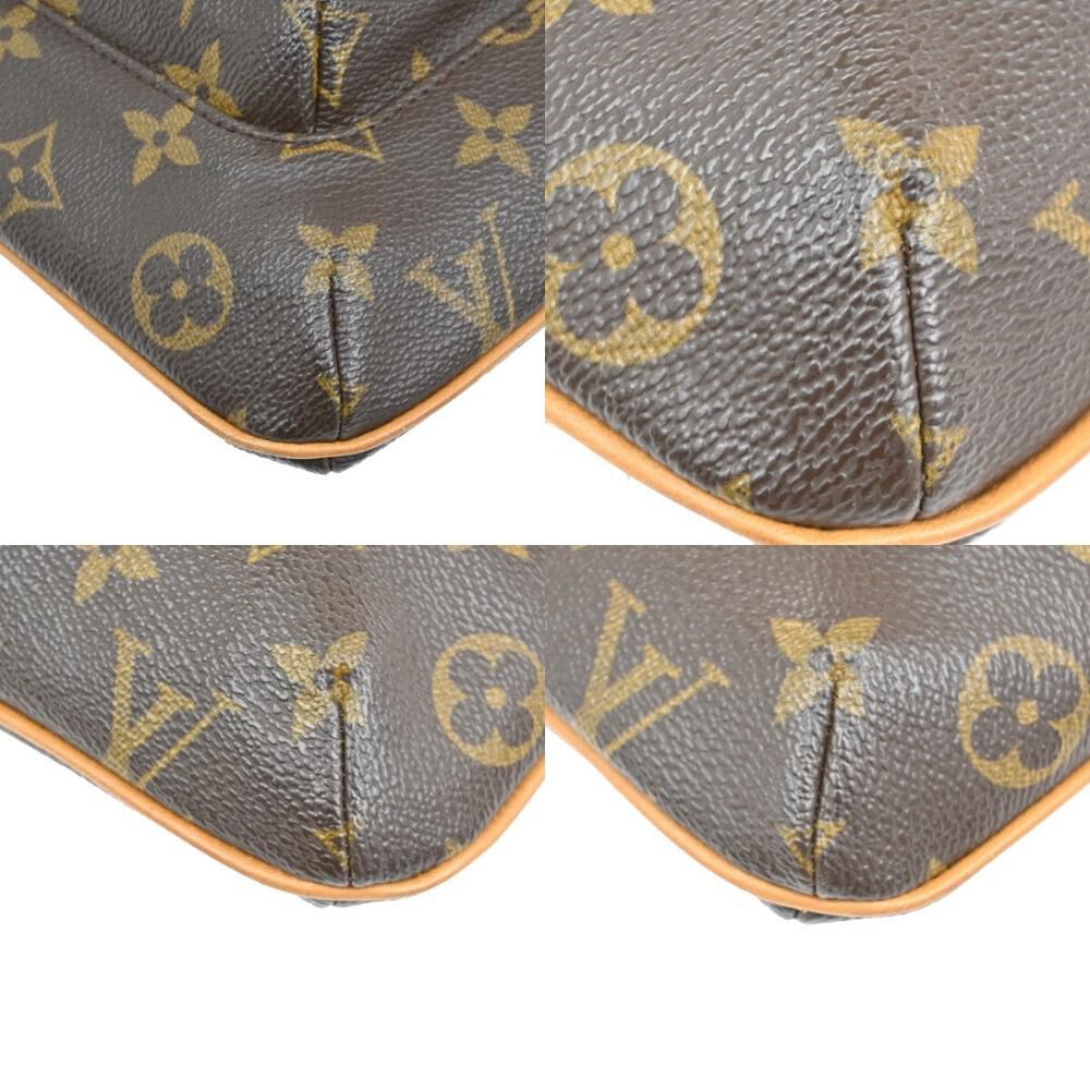 Louis Vuitton Clutch
