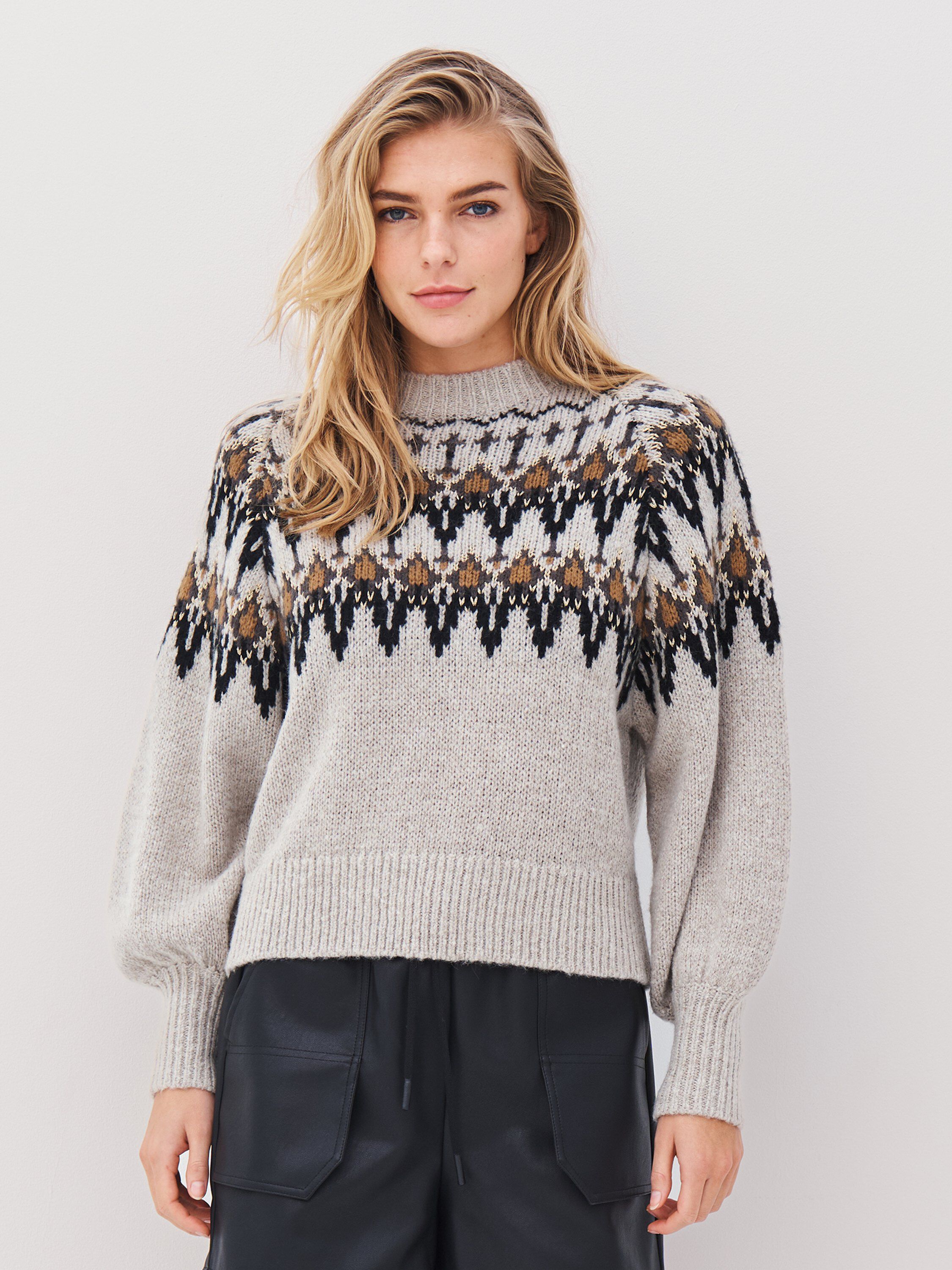 Alena Pullover knit
