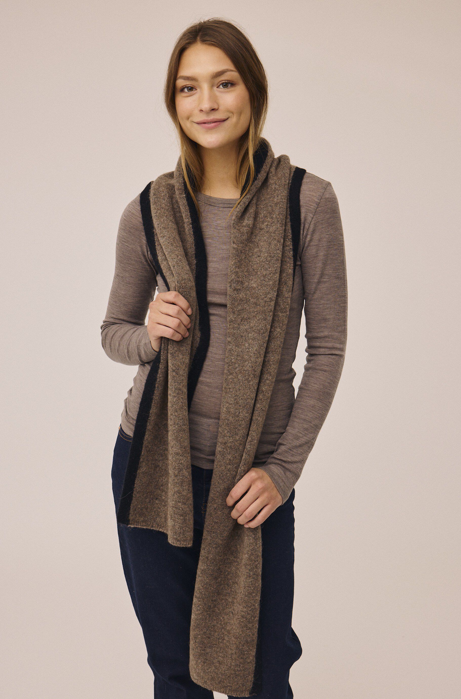 Cindi 26 Scarf - Alpakamix RWS