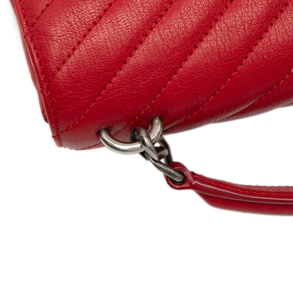Yves Saint Laurent Shoulder Bag