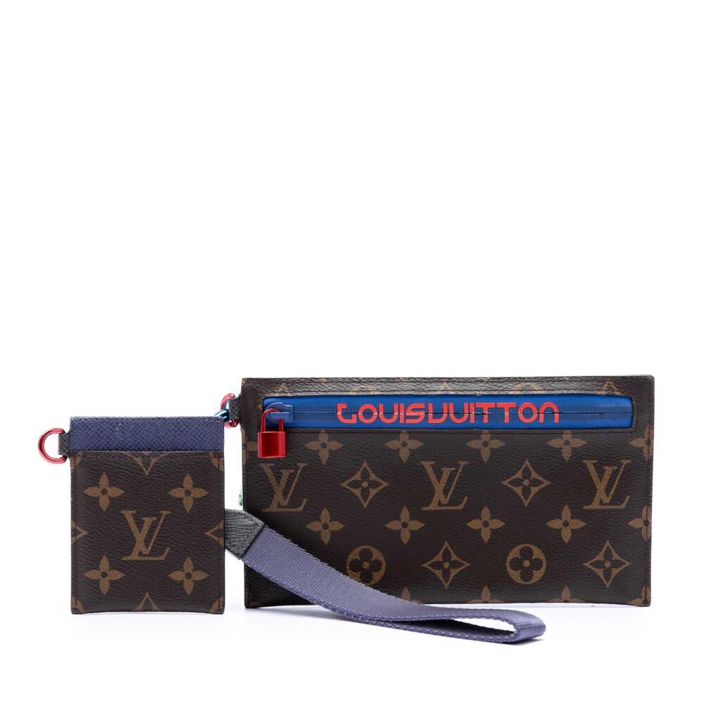 Louis Vuitton Clutch