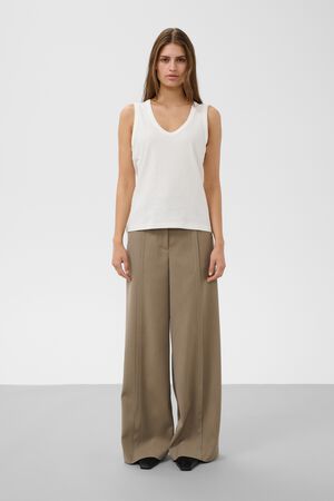 SLCosetta V-Neck Tank Top