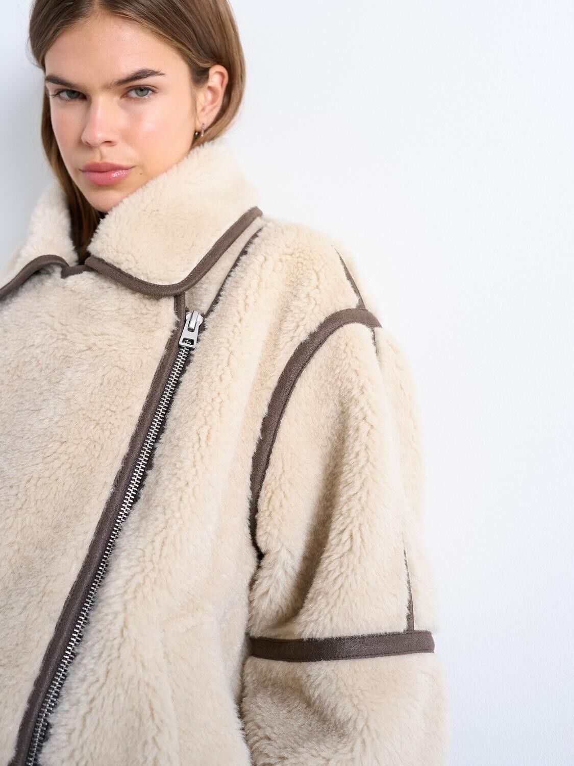 Tsaviaya Short Jacket