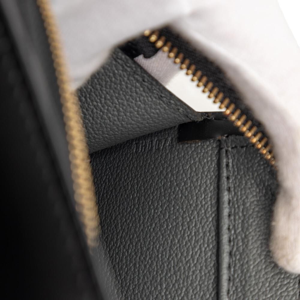 Louis Vuitton Riviera