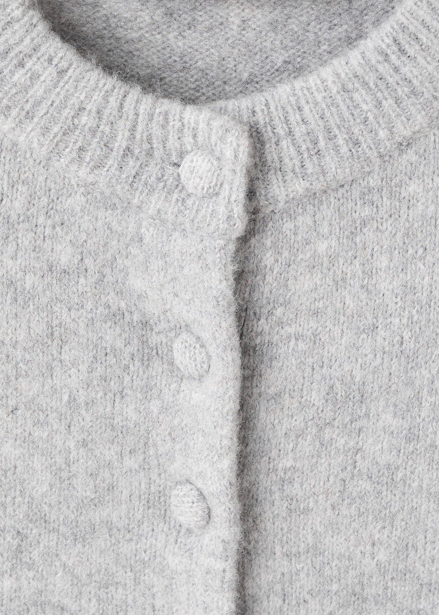 Ruffle knit cardigan