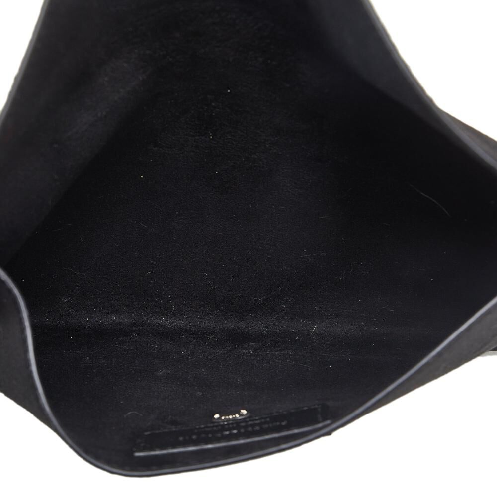 Yves Saint Laurent Shoulder Bag