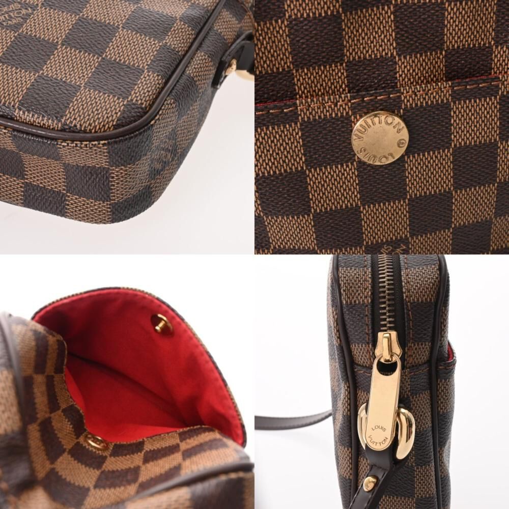 Louis Vuitton Shoulder Bags