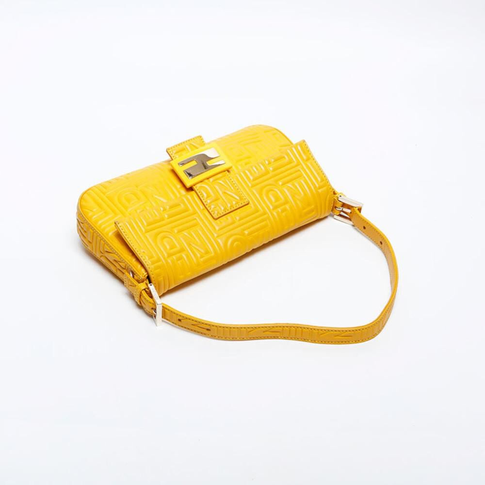 Fendi Baguette Mamma