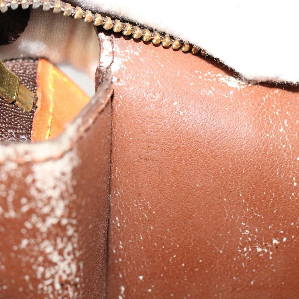 Louis Vuitton Poche Toilette