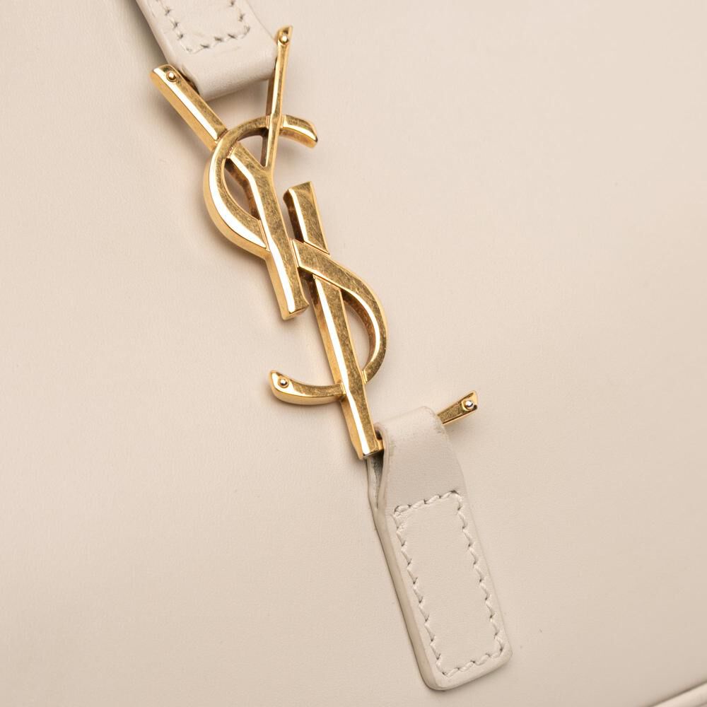 Yves Saint Laurent Shoulder Bag