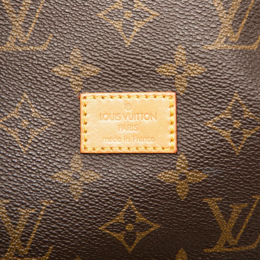 Louis Vuitton Saumur