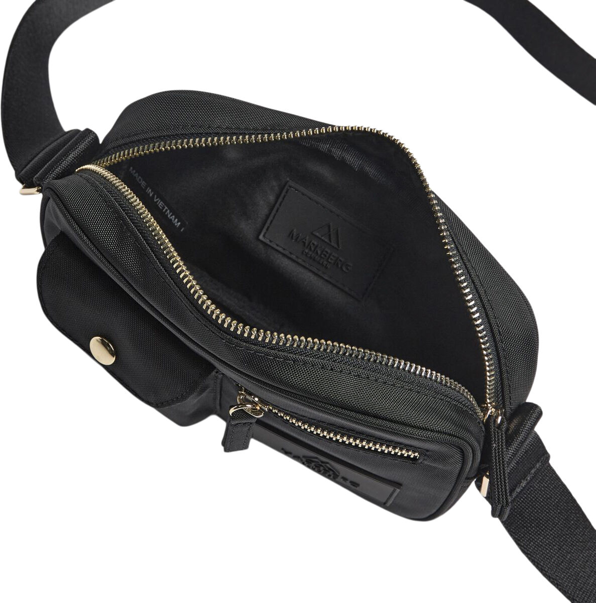 DarlaMBG S Cross. , Monochrome