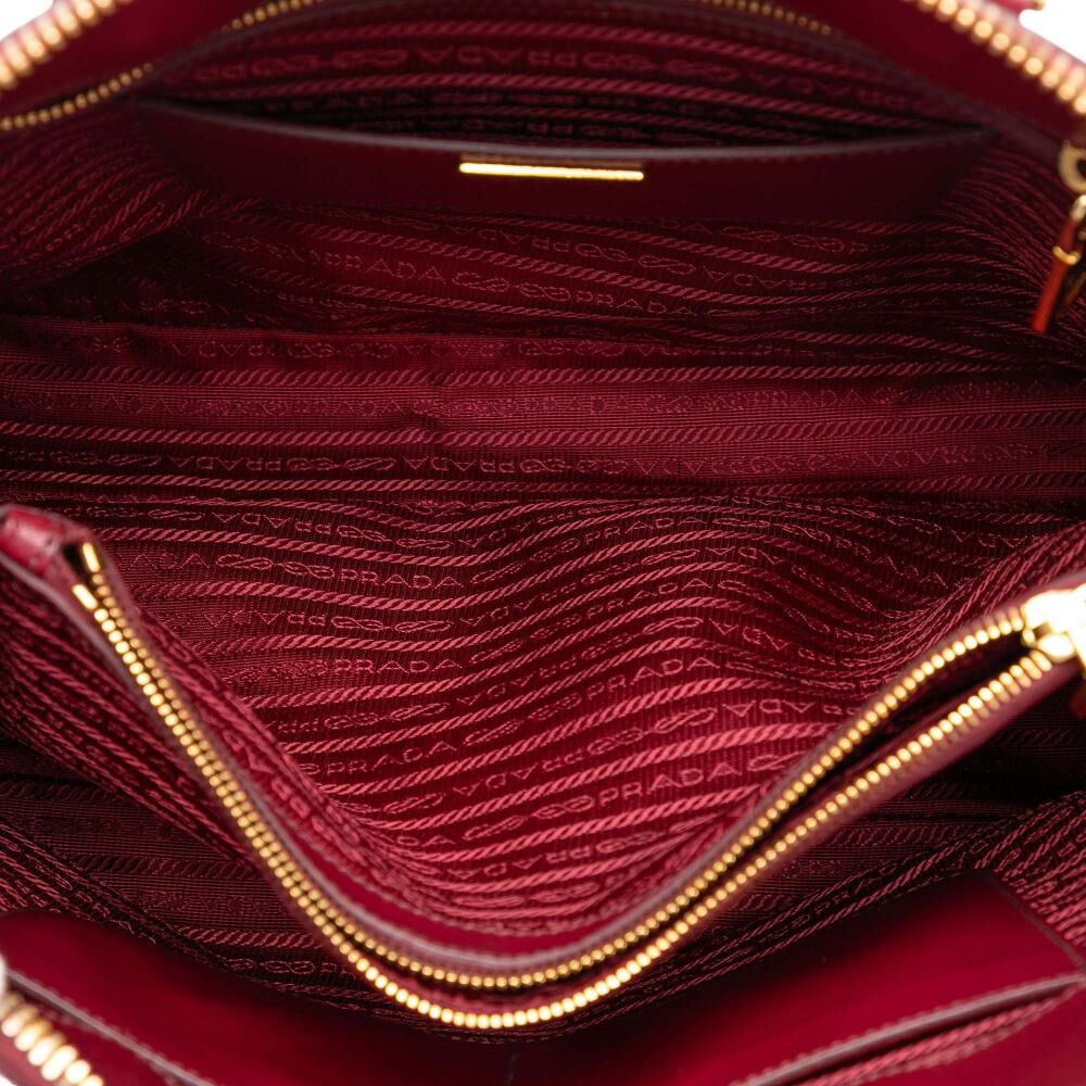Prada Promenade