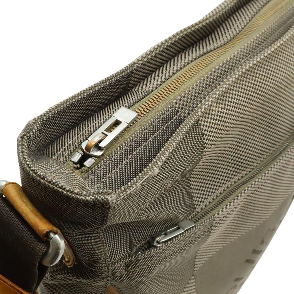 Louis Vuitton Messenger