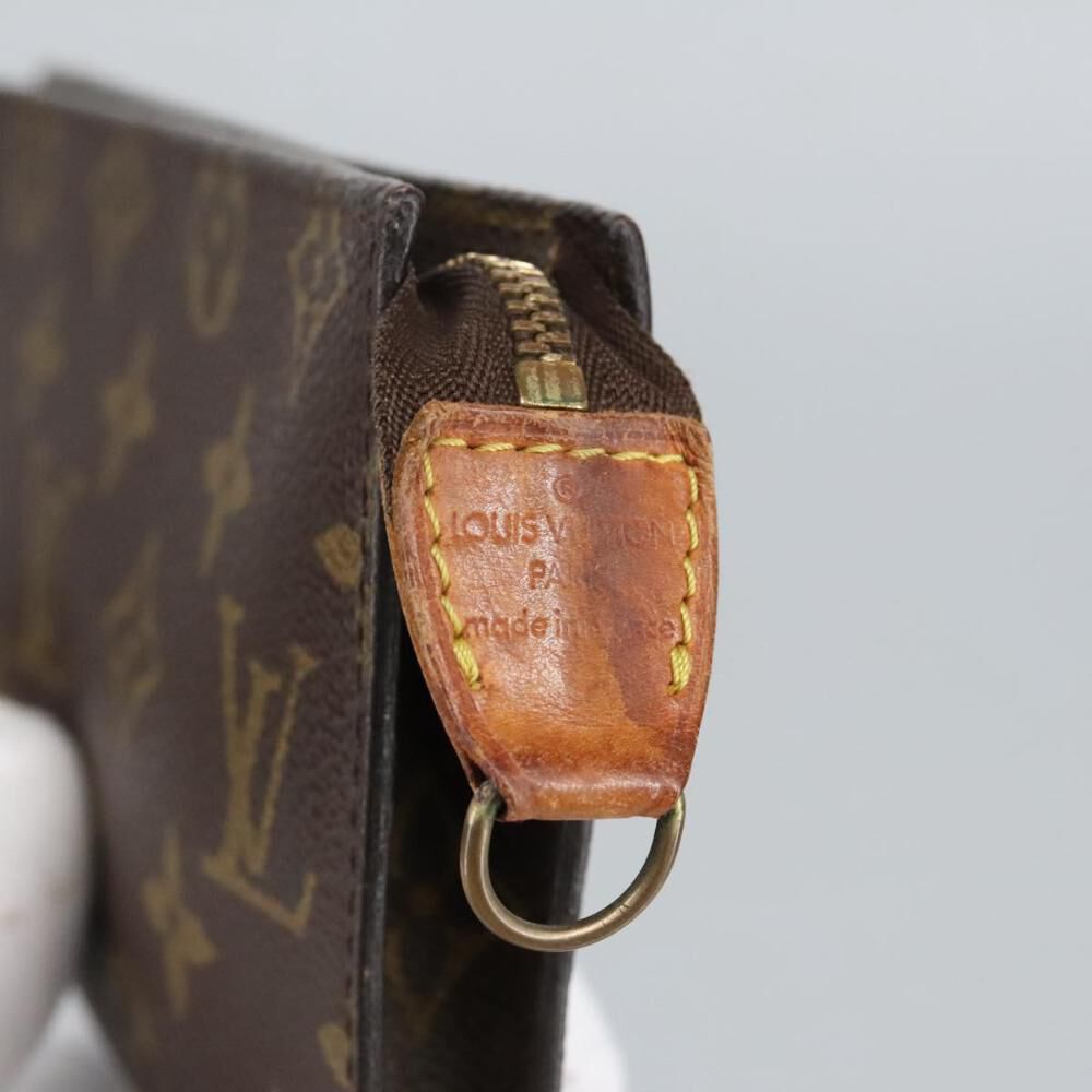 Louis Vuitton Pouch