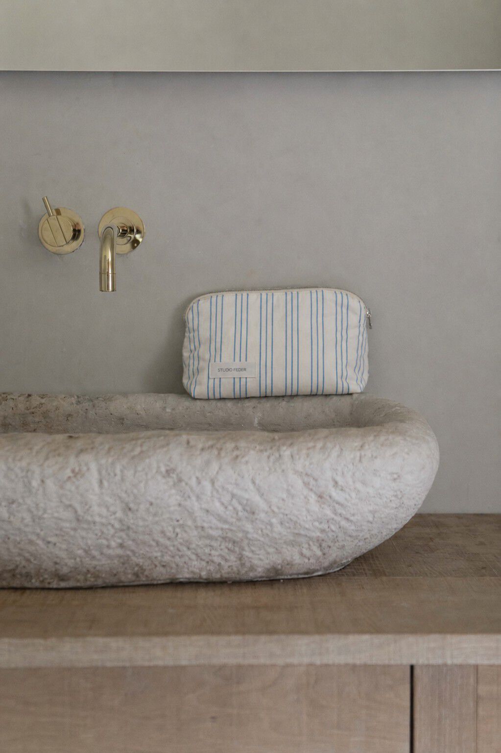 CELIA MINI TOILETRY BAG