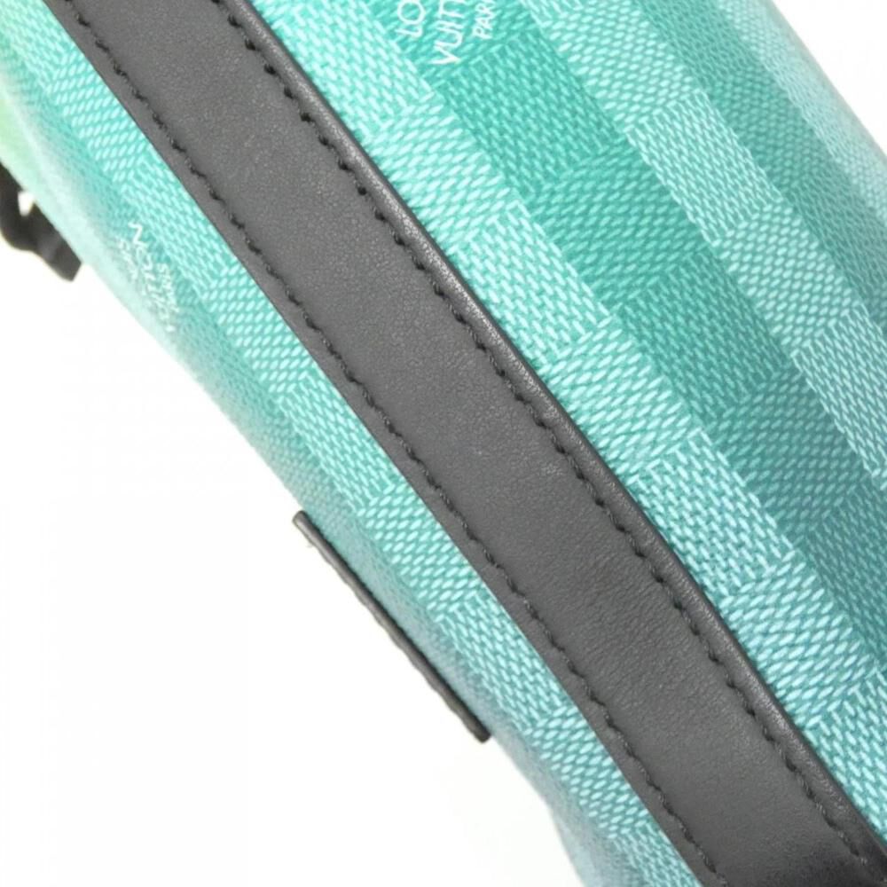 Louis Vuitton Shoulder Bags