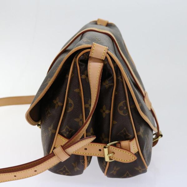Louis Vuitton Saumur