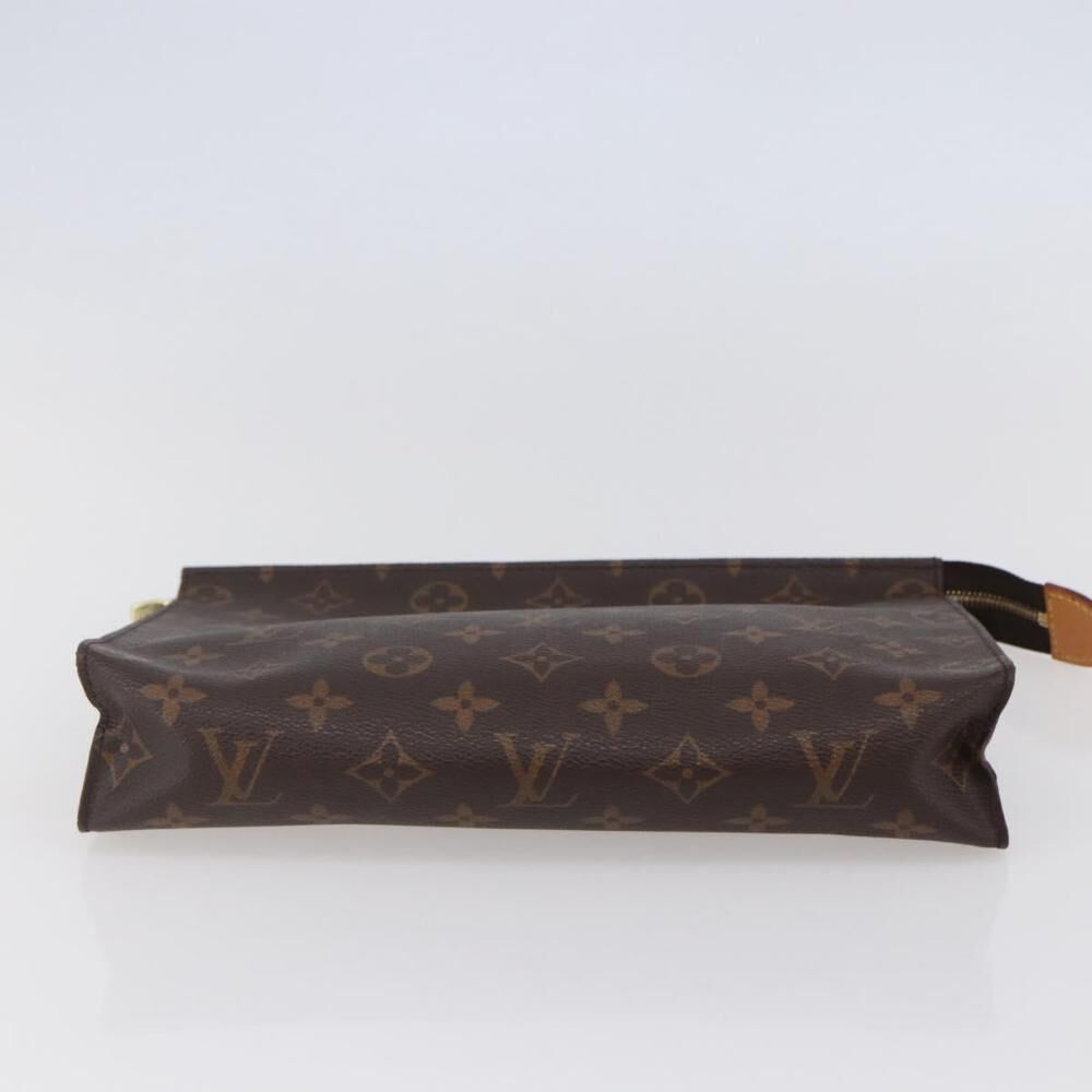 Louis Vuitton Poche Toilette