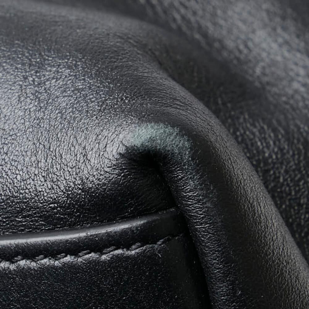 Yves Saint Laurent Tote