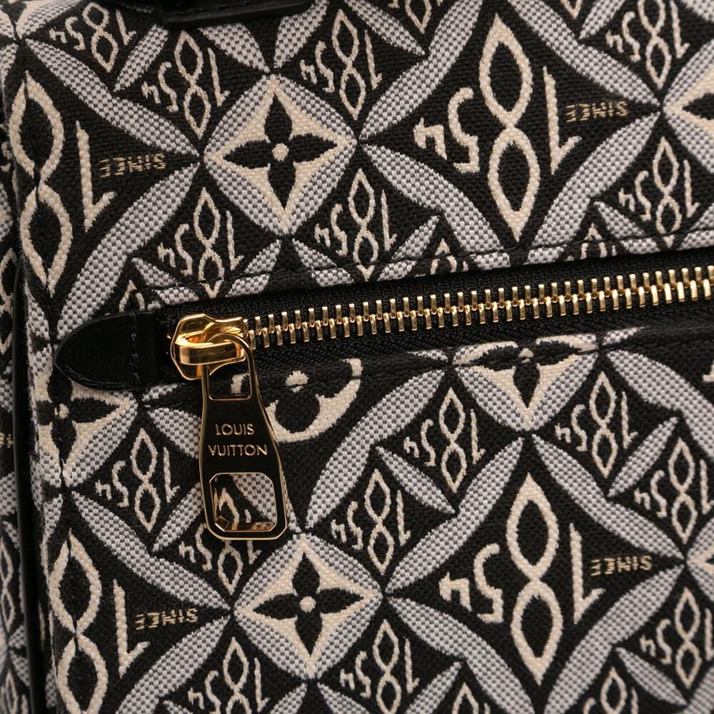 Louis Vuitton Pochette M&eacute;tis