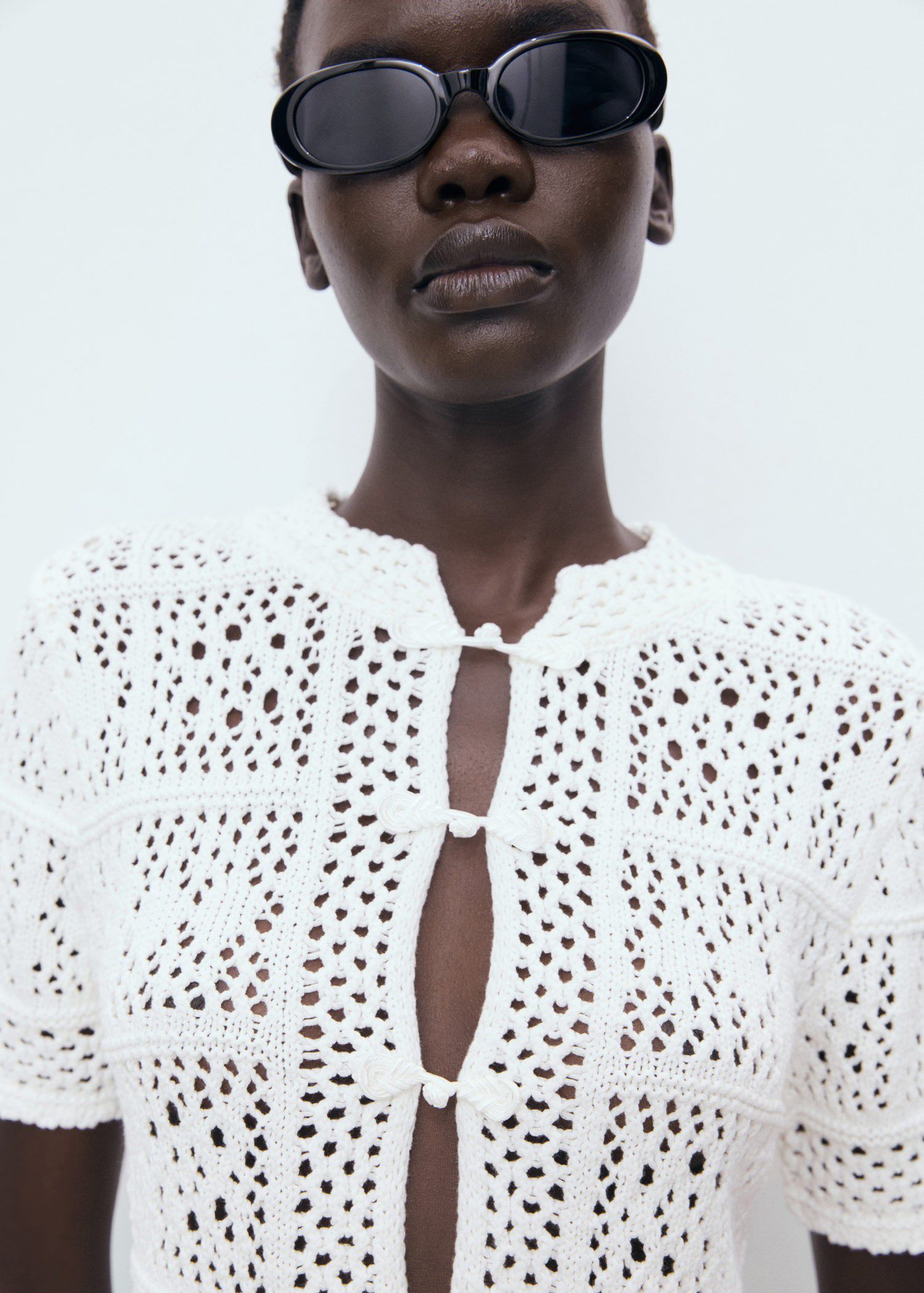 Short-sleeved crochet cardigan