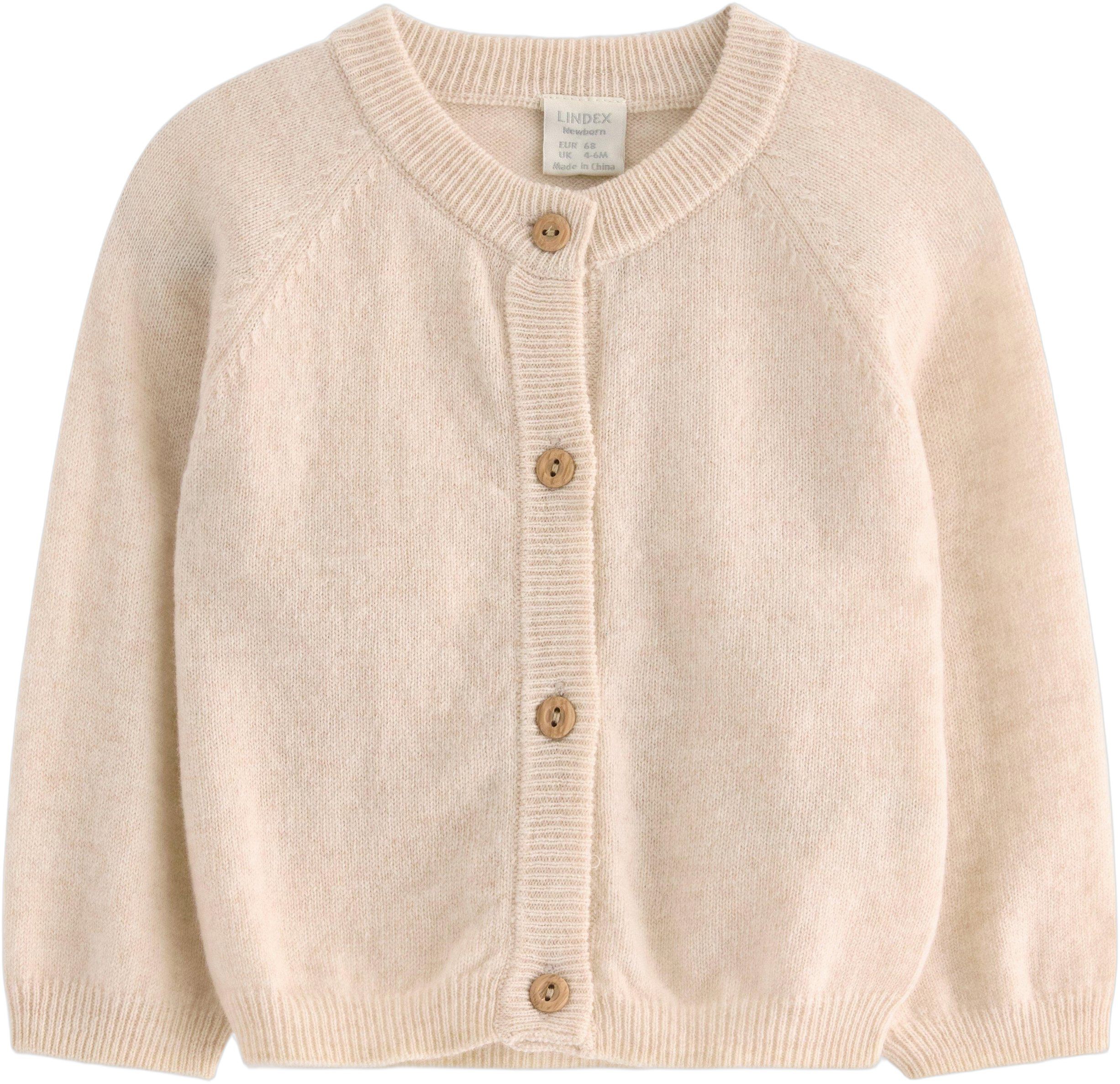 Cardigan knitted wool