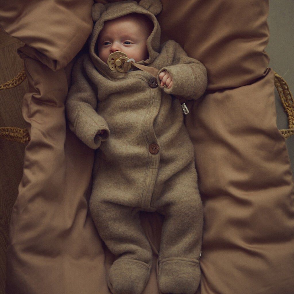 Woolly fleece suit