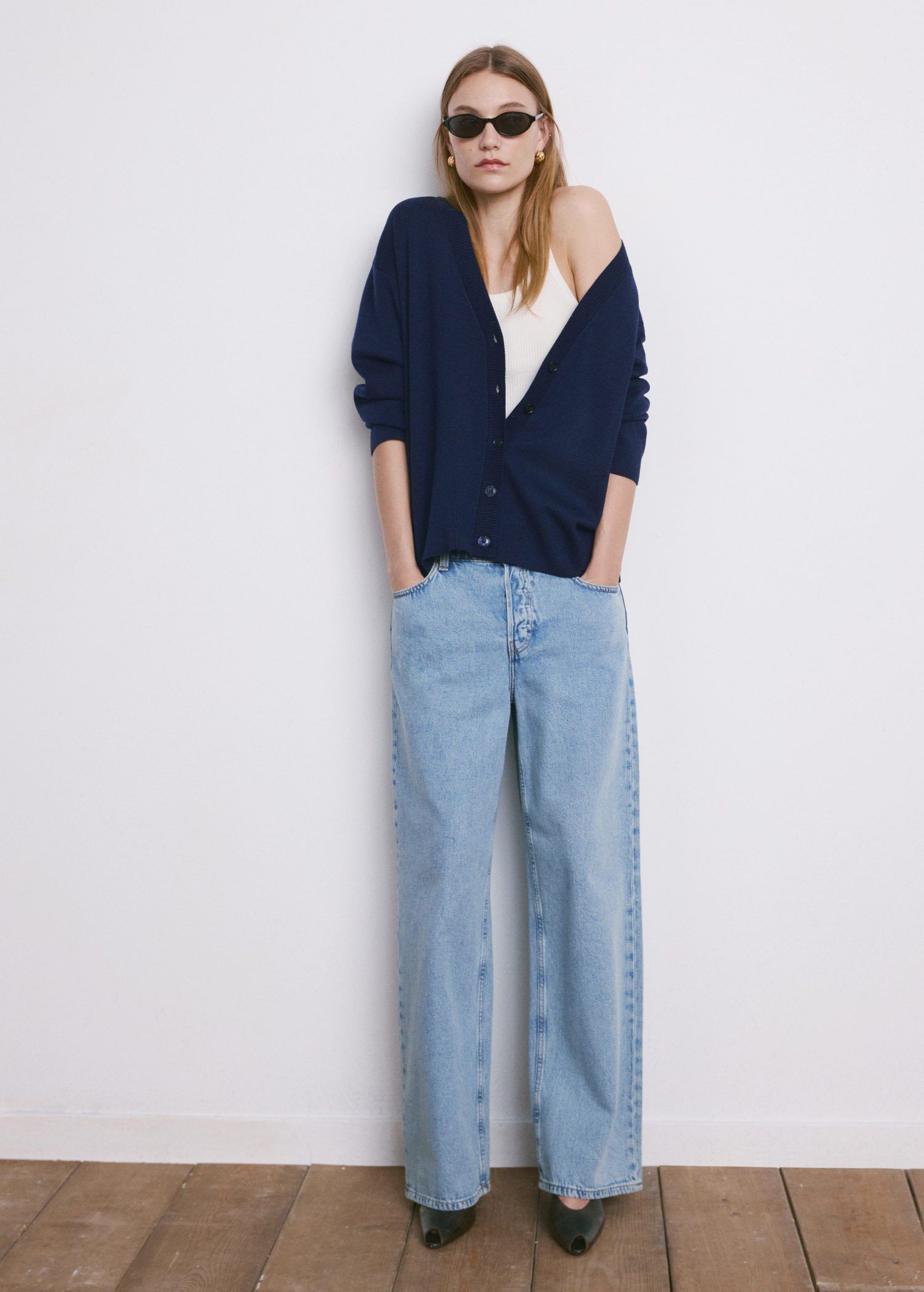 V-neck knitted cardigan