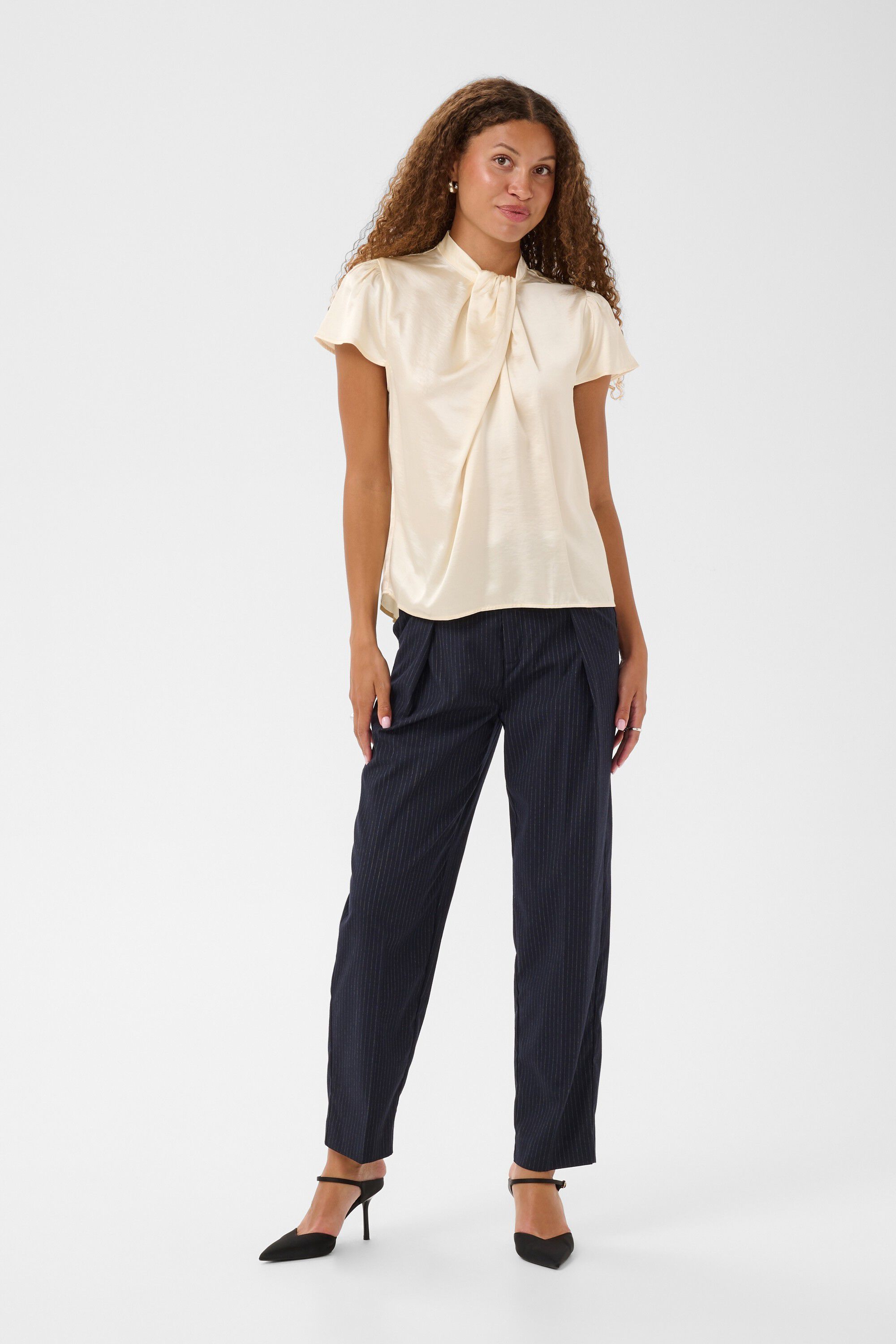 PananSZ Drapy SS Blouse
