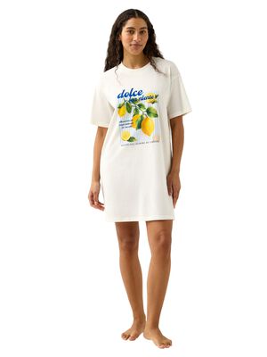 Short-sleeved night dress in soft c