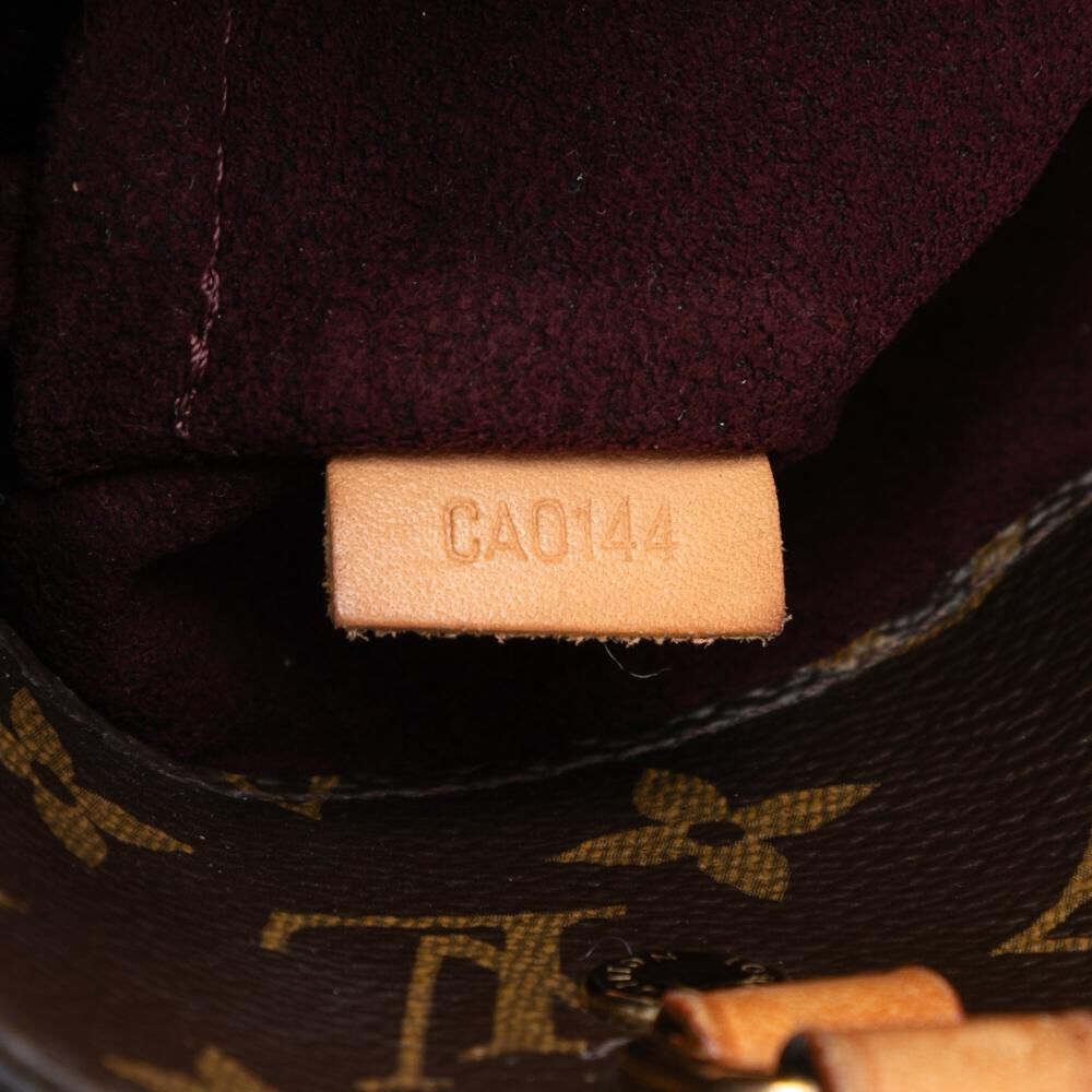 Louis Vuitton Montaigne