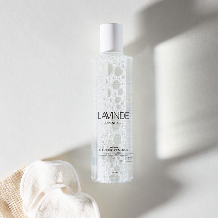 Lavinde Refreshing Makeup Remover 250 ml. �