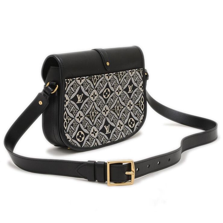 Louis Vuitton Saumur