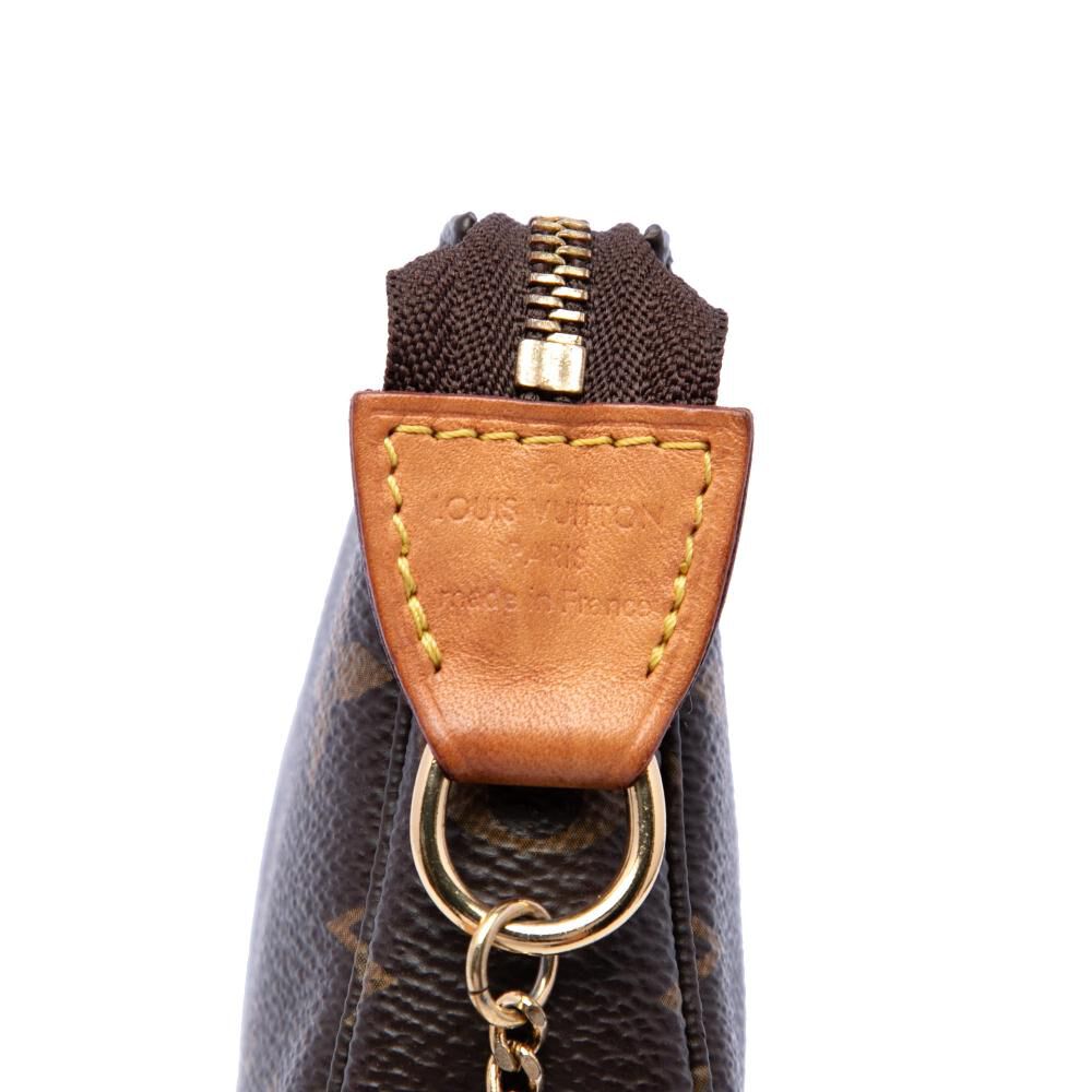 Louis Vuitton Pochette Accessoires