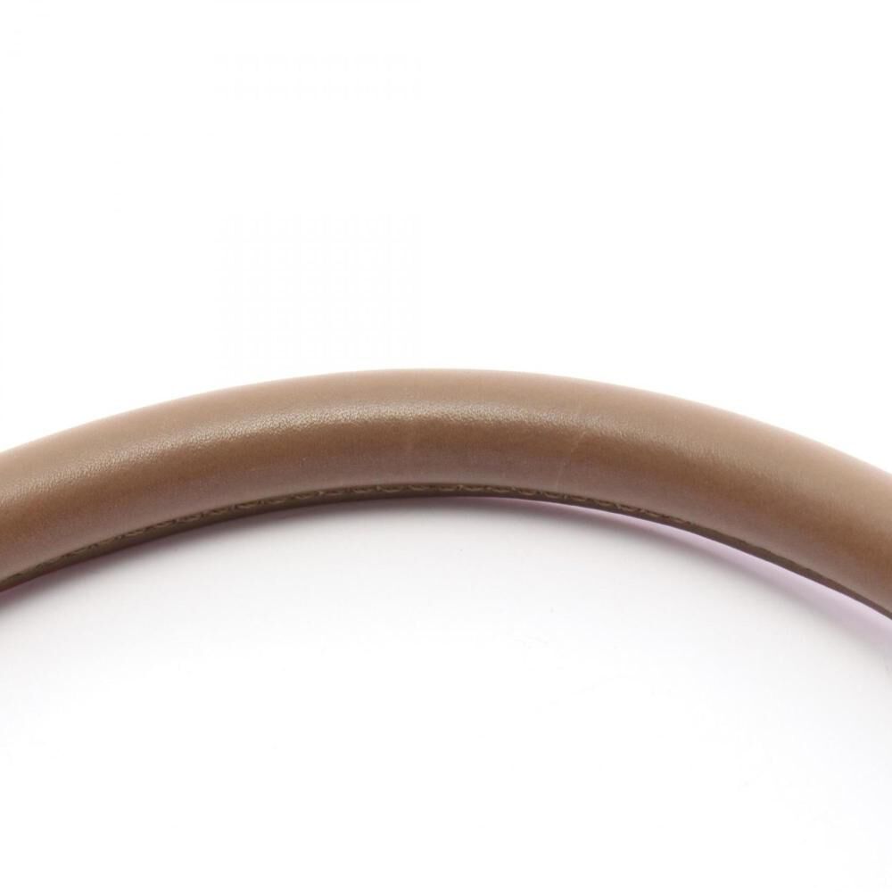 C&eacute;line Trapeze