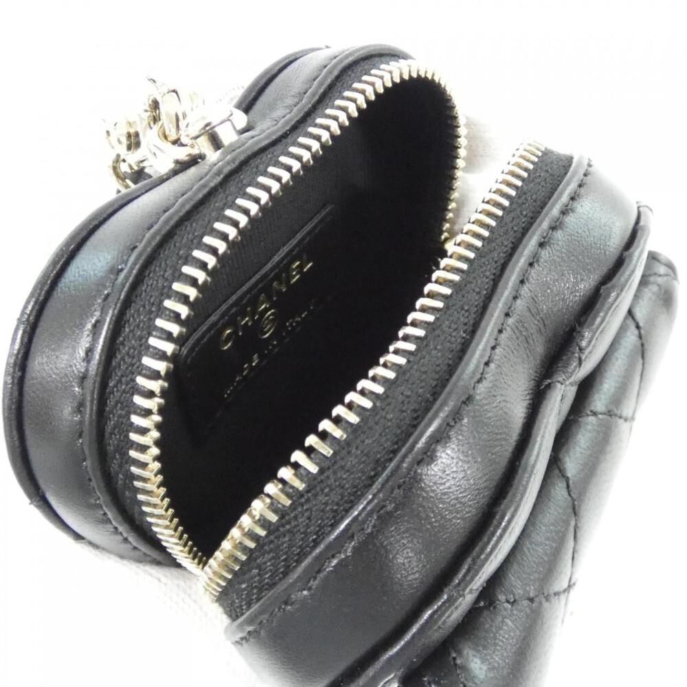 Chanel Charm