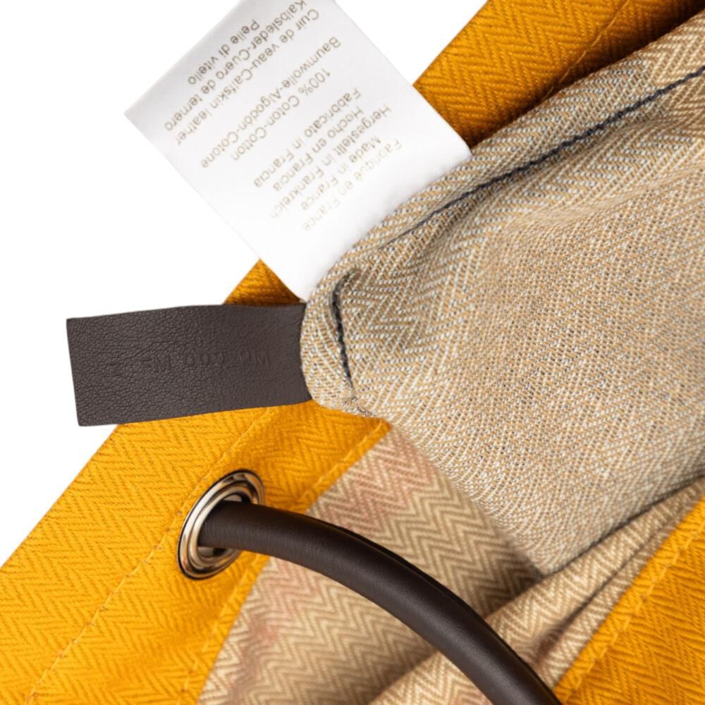 Herm&egrave;s Shoulder Bag
