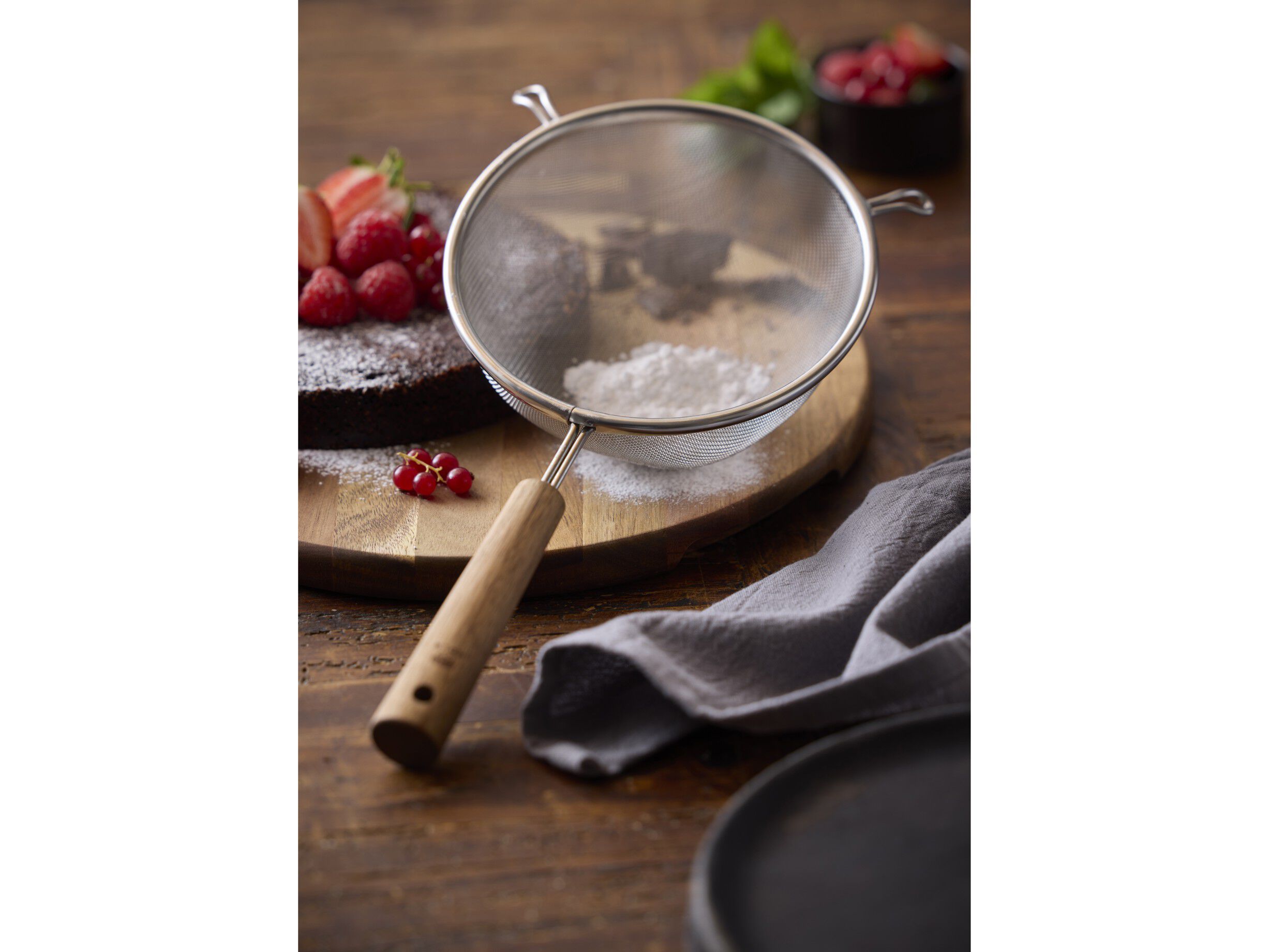 Tr&aring;dsil 16 cm Rostfritt st&aring;l/Akacia