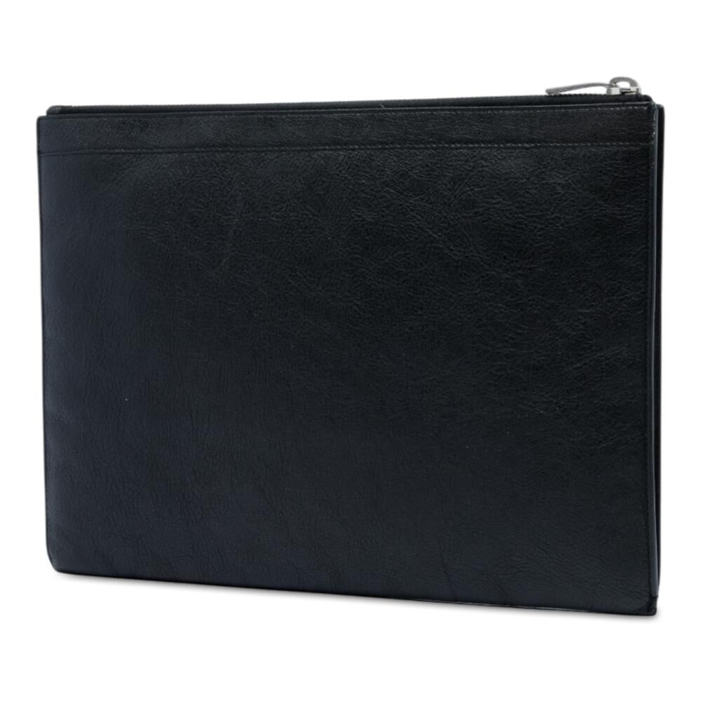 Yves Saint Laurent Clutch