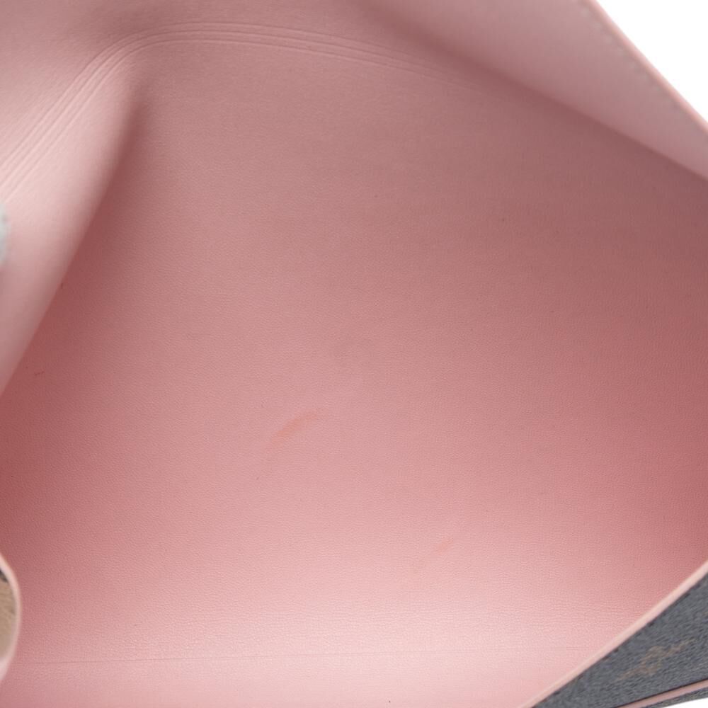 Louis Vuitton Clutch