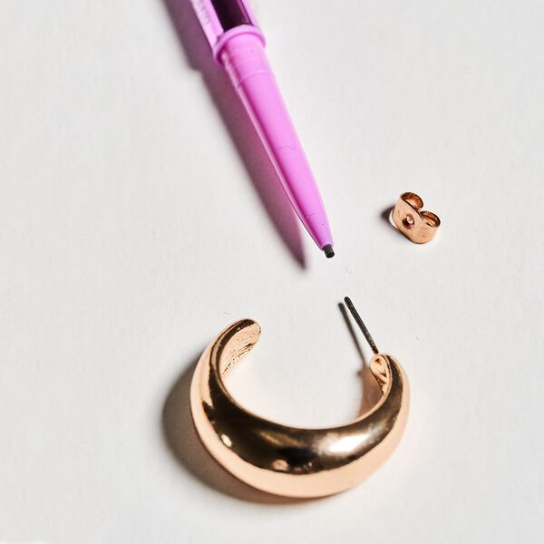 Brow Pop Nano - Tunn ögonbrynspenna med hög precision