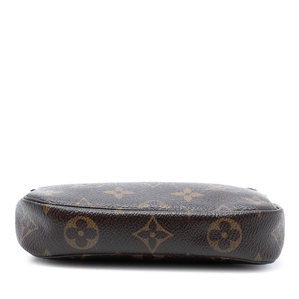 Louis Vuitton Pochette Accessoires