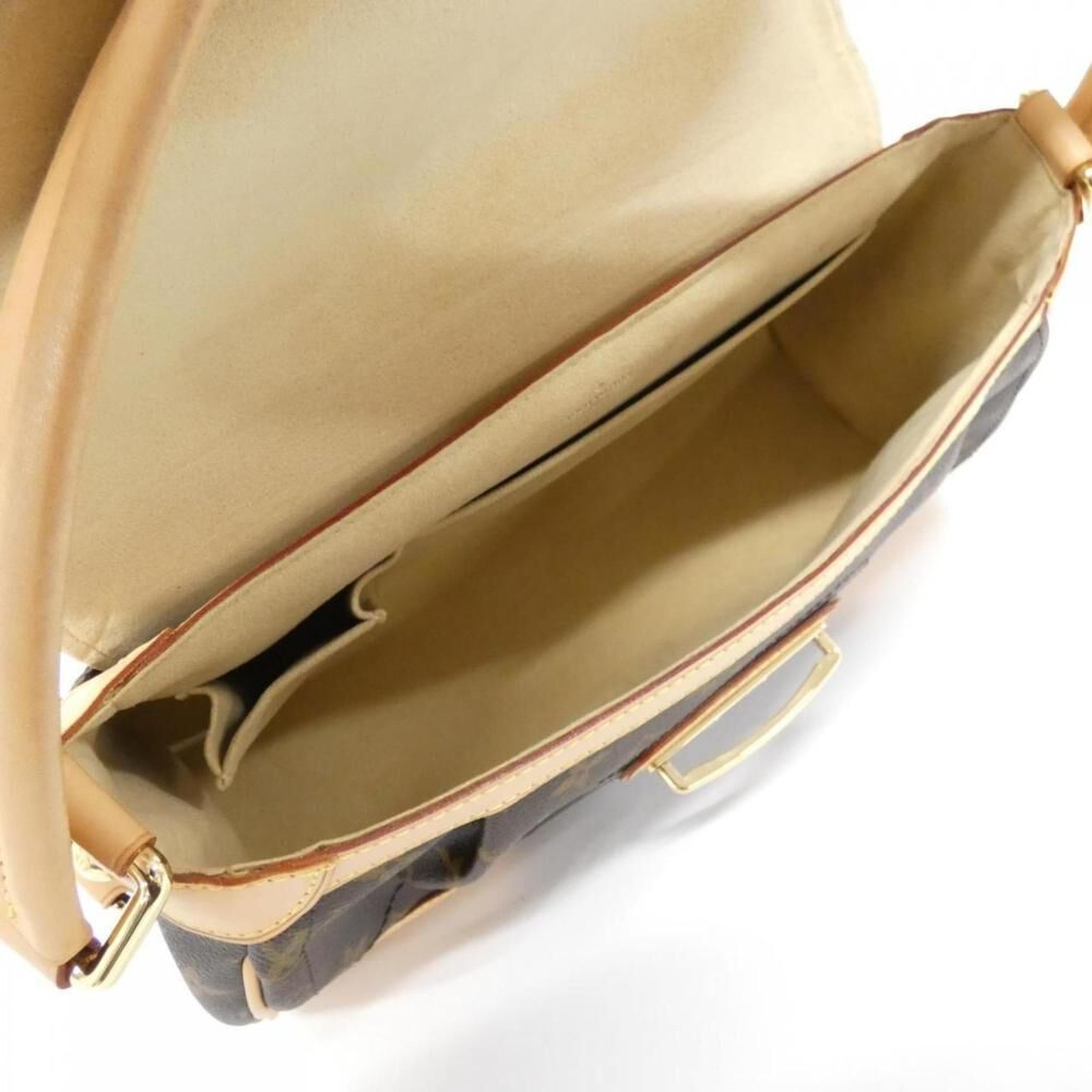 Louis Vuitton Beverly