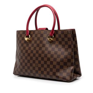 Louis Vuitton Riverside