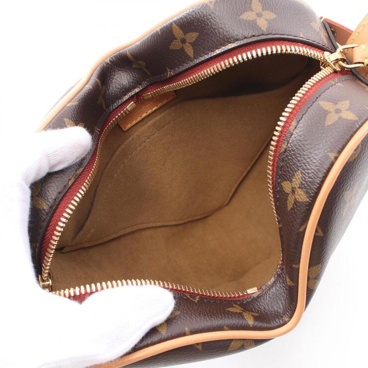 Louis Vuitton Crossbody Bag