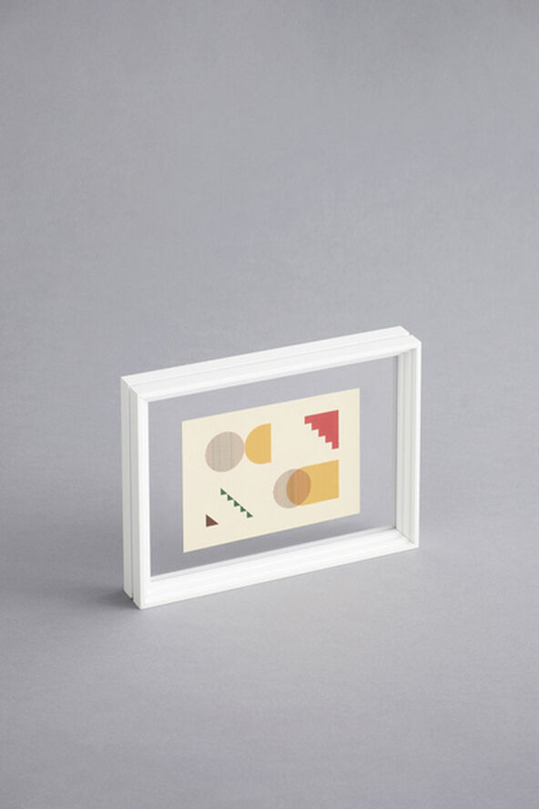 Standing Frame A5 White