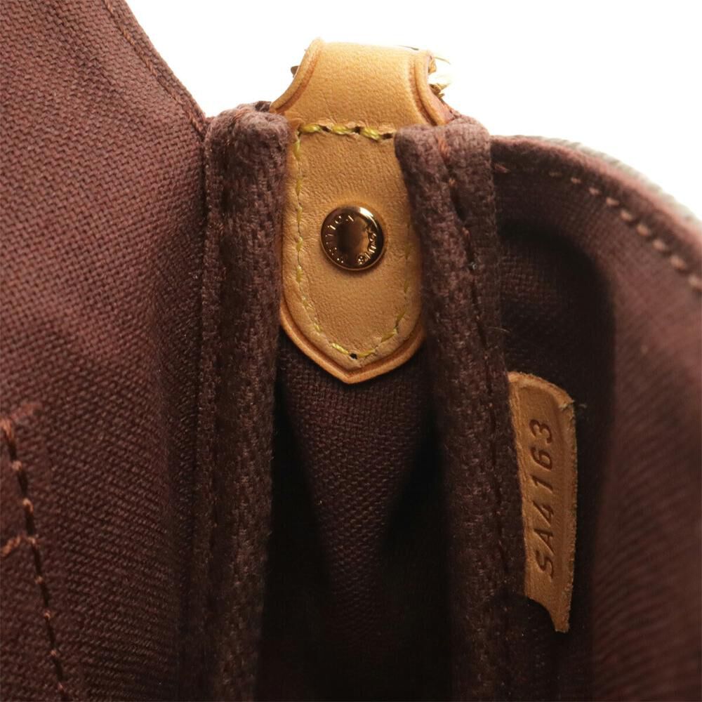 Louis Vuitton Favorite