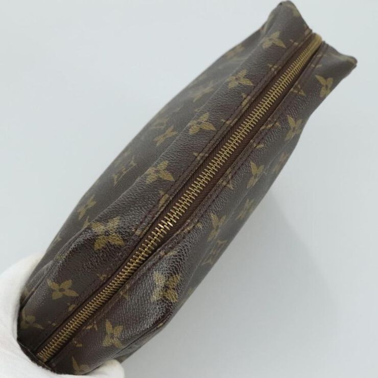 Louis Vuitton Trousse Toilette